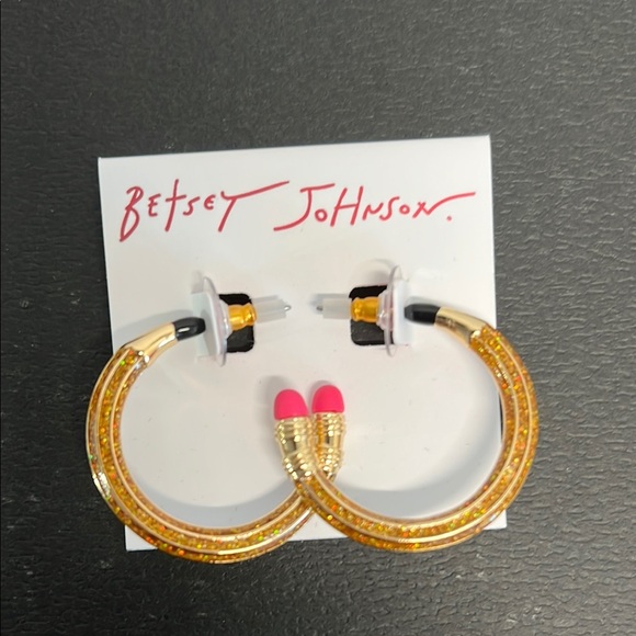 Betsey Johnson | Gold Pencil Bracelet & Earrings Set ✏️🍎 - Picture 5 of 9